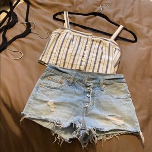 Brandy Melville crop top